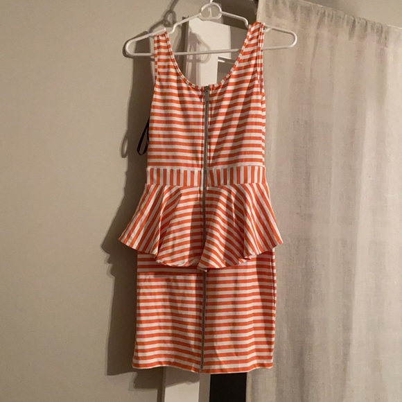 Bebe Peplum dress size small - Picture 2 of 2